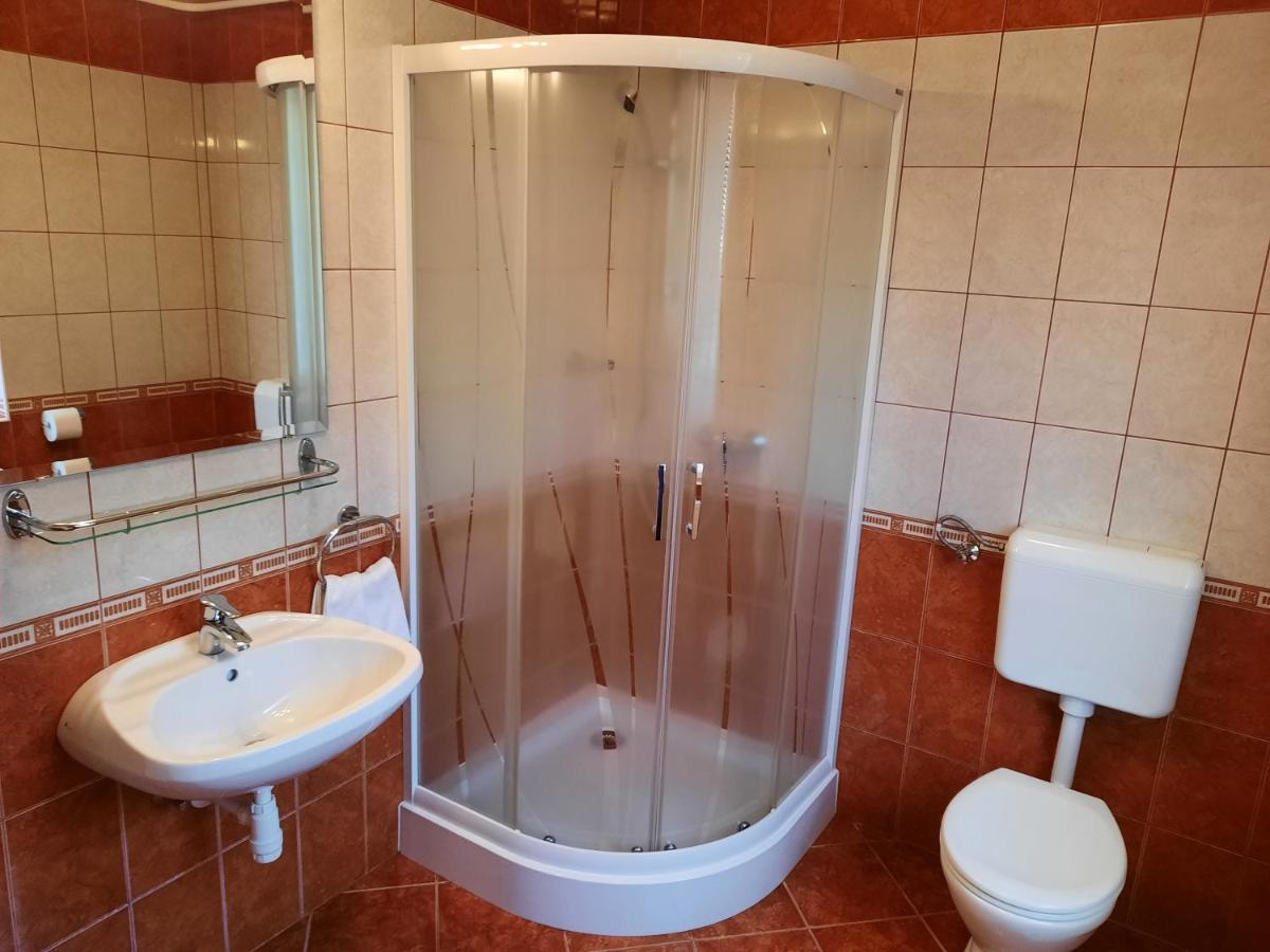 Hévíz Apartmanhaz King מראה חיצוני תמונה